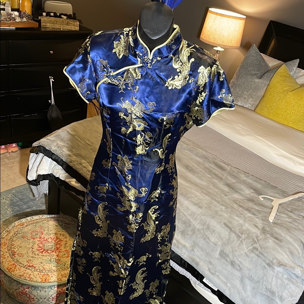 Elegant Vintage Asian Silky Blue with Gold Dragon and Floral Pattern Dress